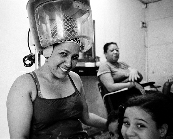 340-woman-hair-dryer