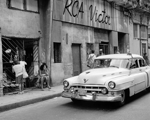040-RCA-Victor-bldg