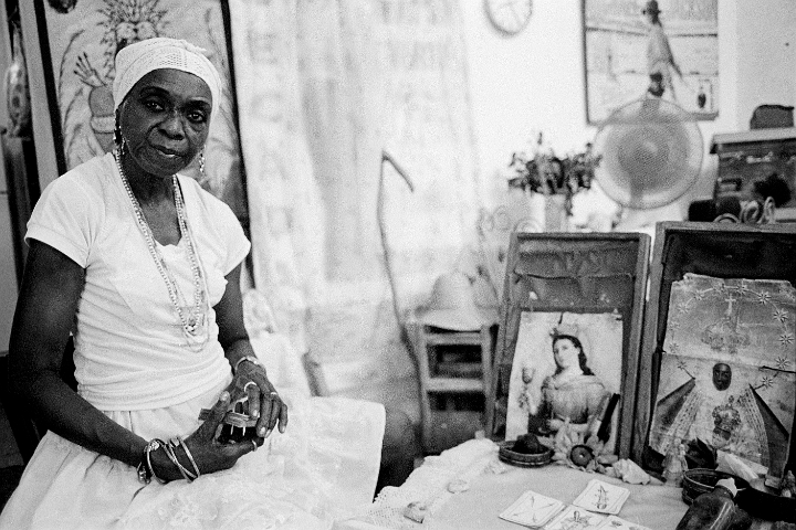 410-Santeria-woman