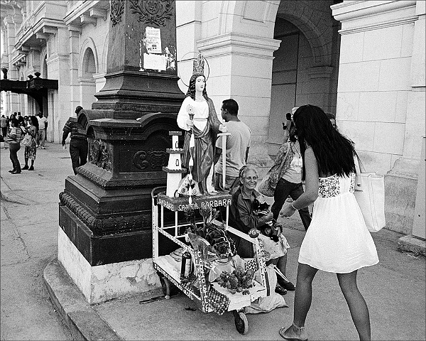 Chango-statue-Parke-Central